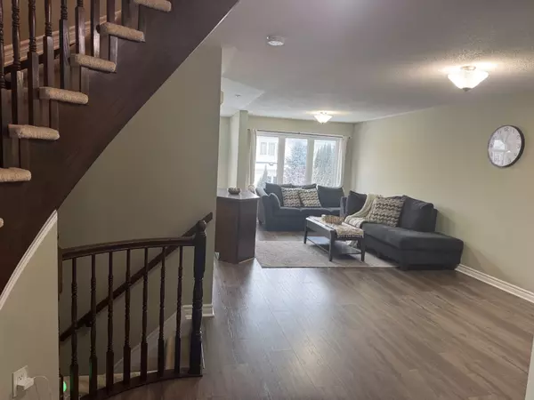 Kanata, ON K2K 0E5,247 HUNTERBROOK ST