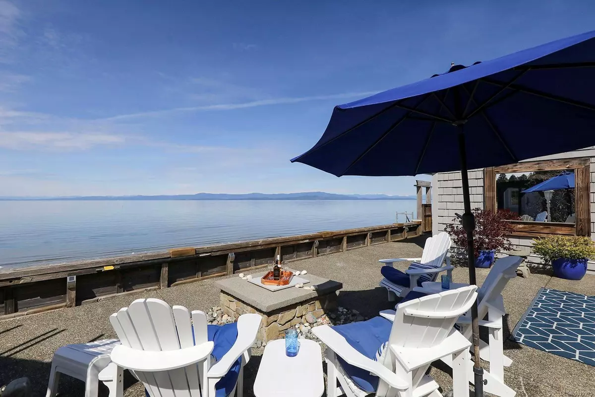 Qualicum Beach, BC V9K 2H2,2935 Island Hwy W