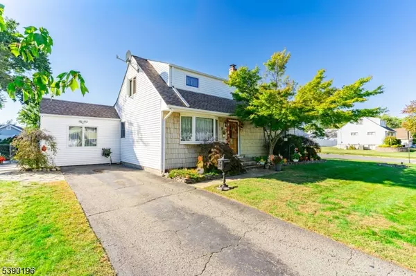 Hazlet Twp., NJ 07730,8 Lynn Blvd