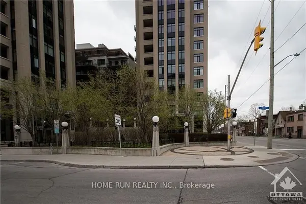 245 Kent ST N #1007, Ottawa Centre, ON K2P 0A5