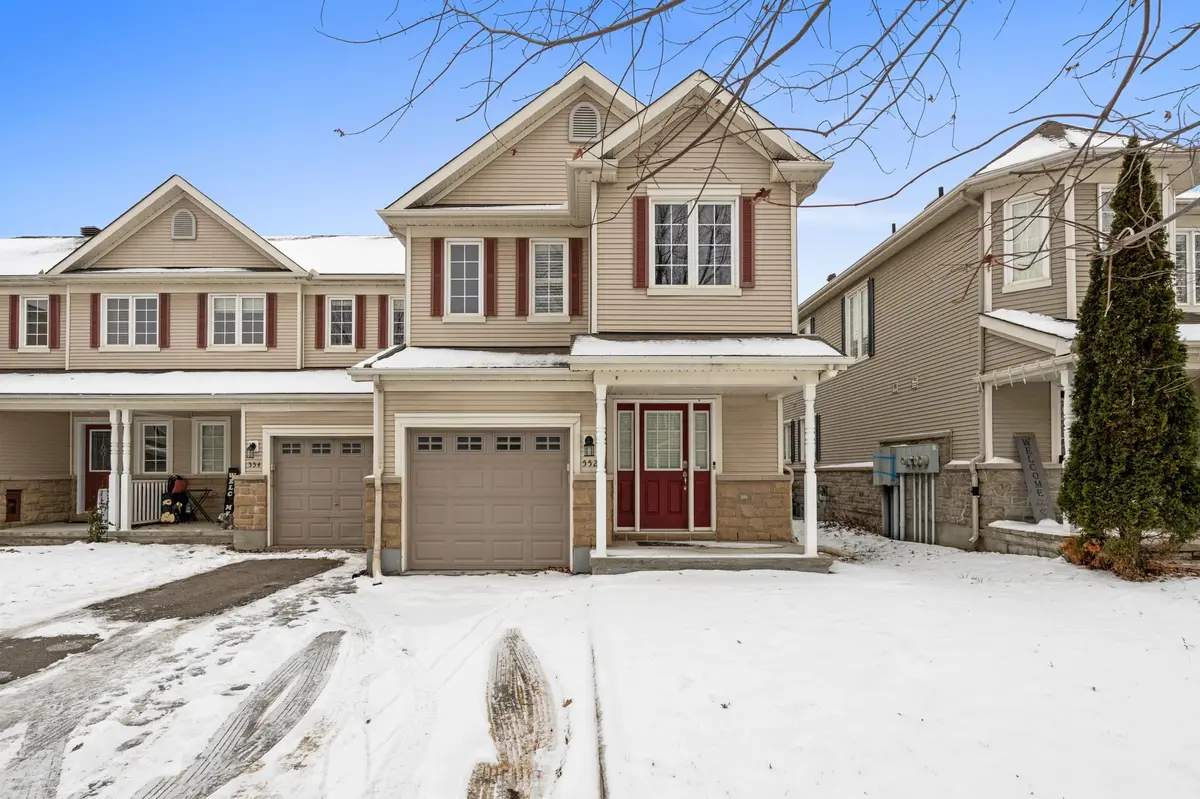 Barrhaven, ON K2J 0P6,552 Ashbourne CRES