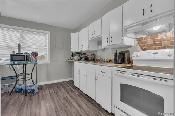 Warren, MI 48089,24505 Berry AVE