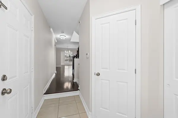 Barrhaven, ON K2J 0P6,552 Ashbourne CRES
