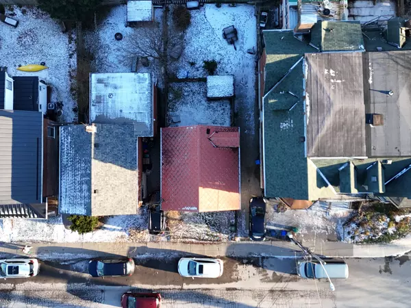 Kingston, ON K7K 4W5,477 Macdonnell ST