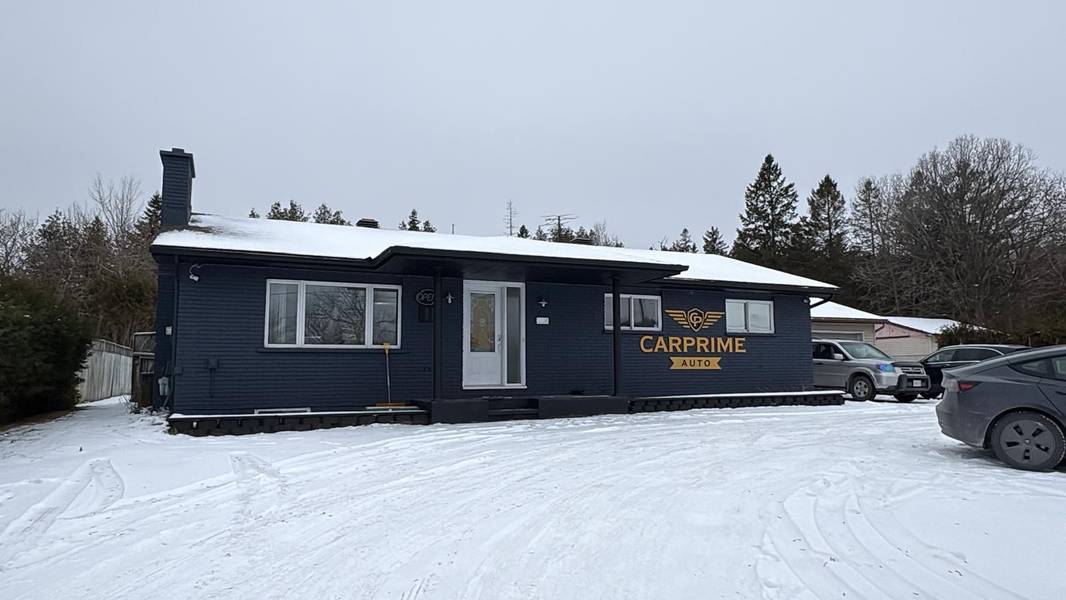 2029 Carp RD, Carp - Huntley Ward, ON K0A 1L0