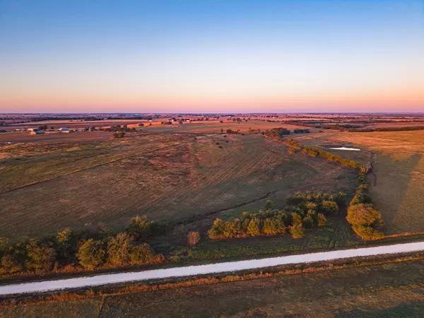 455 Turkey Run,  Crawford,  TX 76638