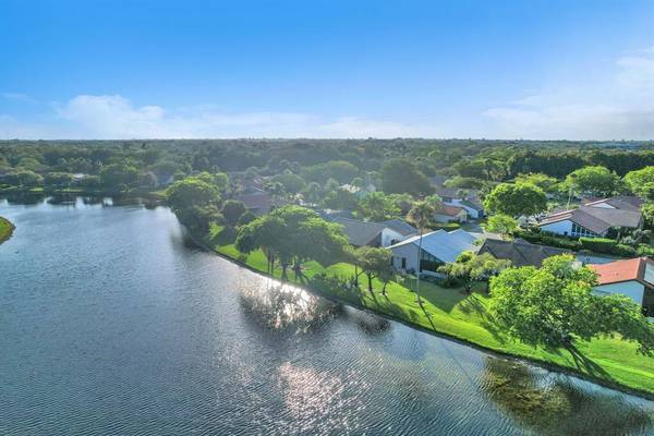 2097 Montpeliar, Weston, FL 33326