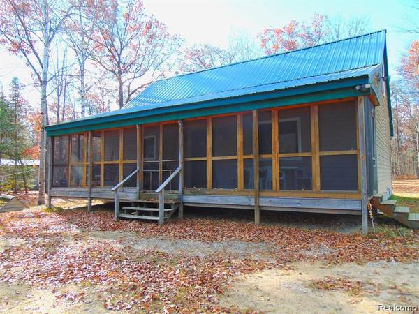 5305 EDGEWOOD DR, Lewiston, MI 49756