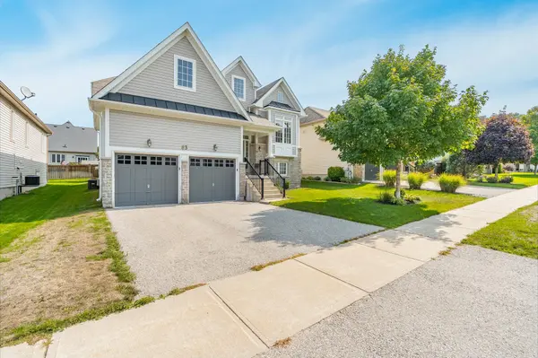 Wasaga Beach, ON L9Z 0E1,83 White Sands WAY