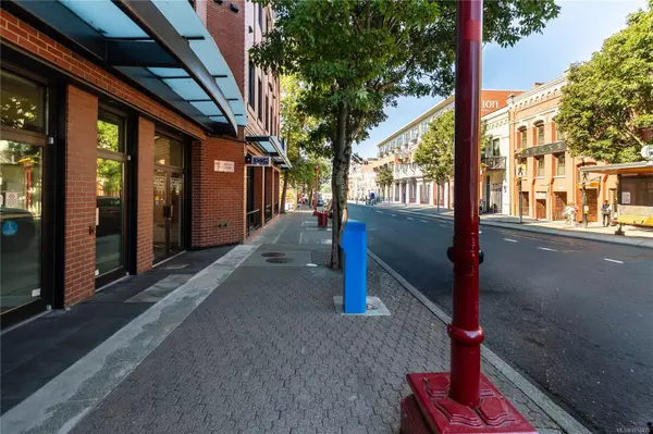 Victoria, BC V8W 1N4,595 Pandora Ave #411