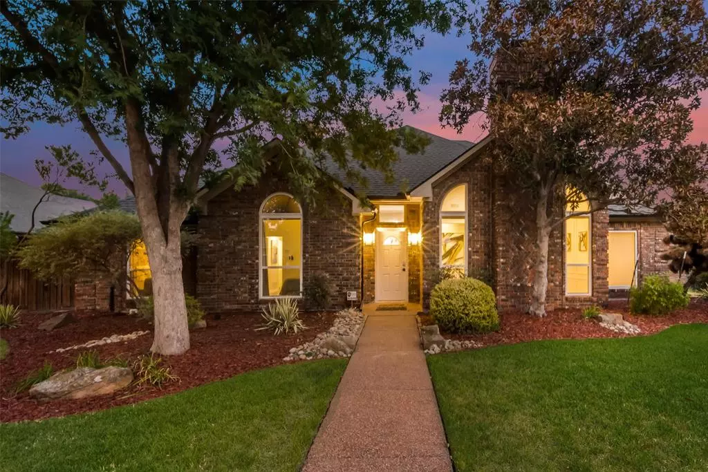 Carrollton, TX 75007,2706 Brookshire Drive