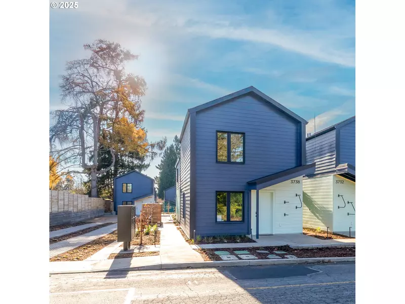 3738 SE Harvey ST #1, Milwaukie, OR 97222