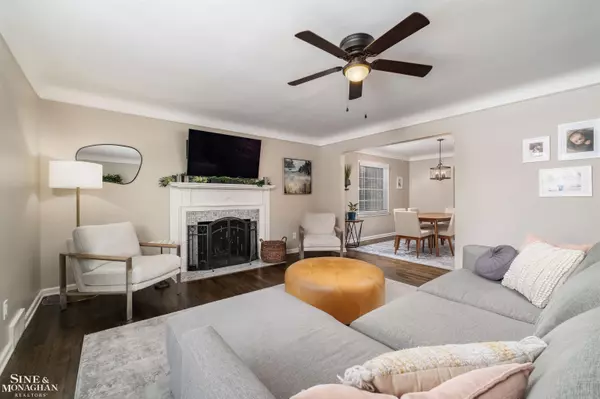 Grosse Pointe, MI 48230,846 Lakepointe ST