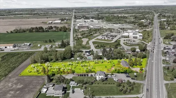 2263 Hwy 2 HWY, Clarington, ON L1C 3K7