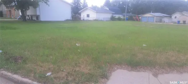 2441 6th AVENUE E, Prince Albert, SK S6V 7P6