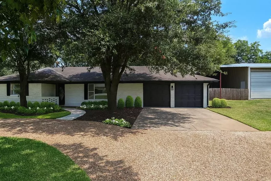 605 S Files Street, Itasca, TX 76055