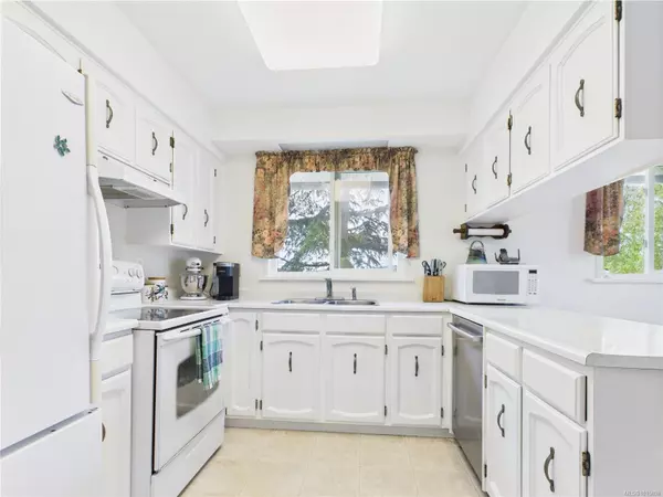 North Saanich, BC V8L 5S9,1920 Mills Rd