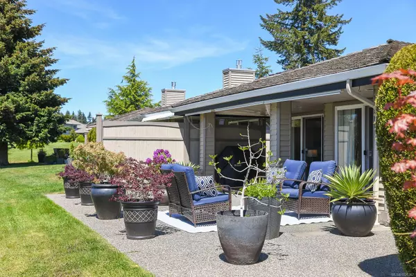 Courtenay, BC V9N 8Z9,3100 Kensington Cres #14