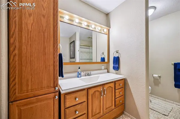 4000 Horseshoe DR, Strasburg, CO 80136