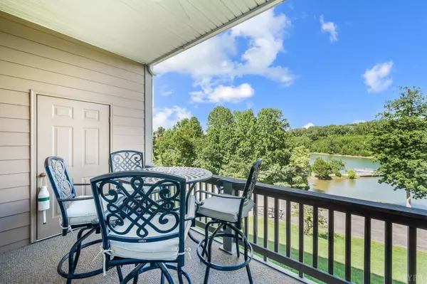 Huddleston, VA 24104,1175 Mariners WAY