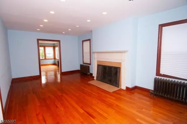 Elizabeth City, NJ 07208,45-49 Summit Rd