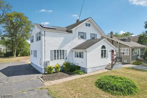 108 Boulevard, Pequannock Twp., NJ 07440