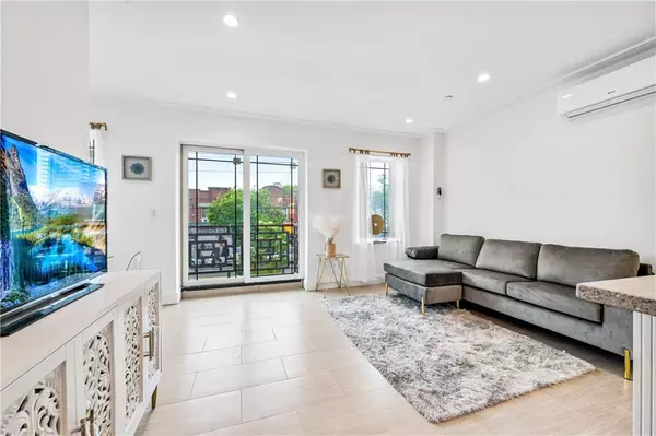 2335 Bath AVE #2C, Brooklyn, NY 11214