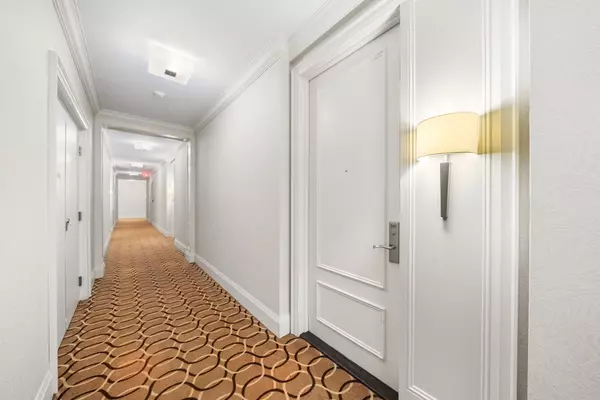 Toronto C15, ON M2J 0A6,20 Bloorview PL #311