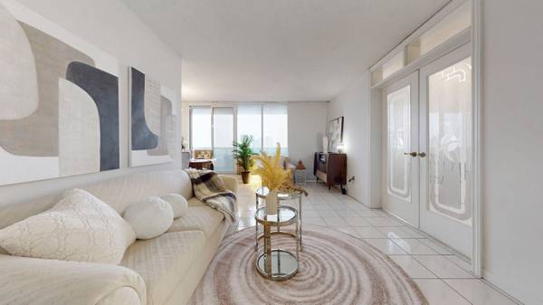 1250 Bridletowne CIR #PH05, Toronto E05, ON M1W 2V1