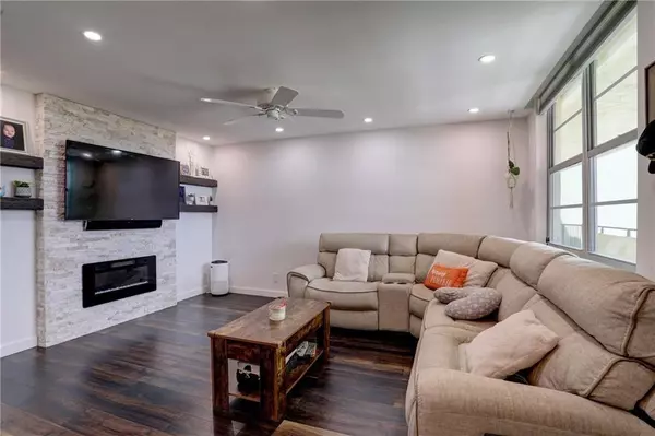 Pompano Beach, FL 33062,2400 NE 10th St #402