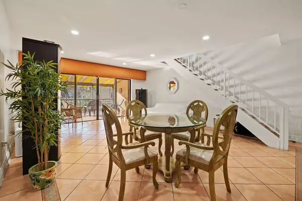 Miami Lakes, FL 33014,15442 Kippford Ct