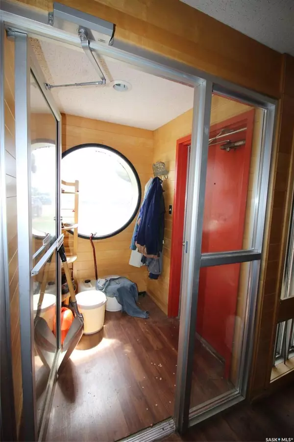 Climax, SK S0N 0N0,303 1st AVENUE W