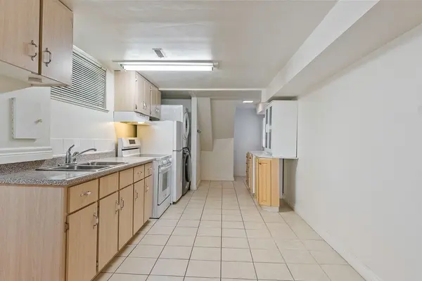 Mississauga, ON L5J 1E3,2012 Bonnymede DR