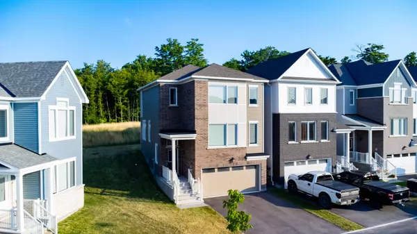 Barrhaven, ON K2J 6X4,432 Appalachian CIR