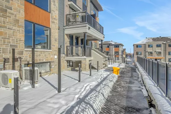 Barrhaven, ON K2J 7N7,401 Glenroy Gilbert DR #29