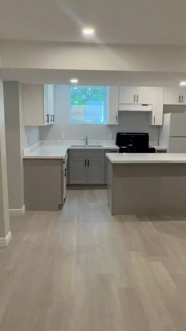 Guelph, ON N1E 1A9,30 Glenbrook DR #B