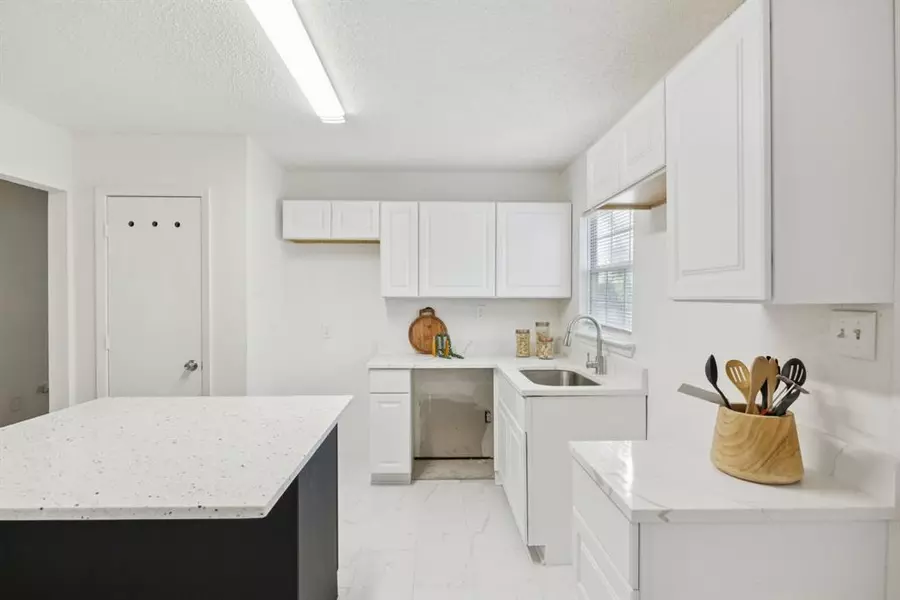 11834 Broadmoor Drive, Dallas, TX 75218