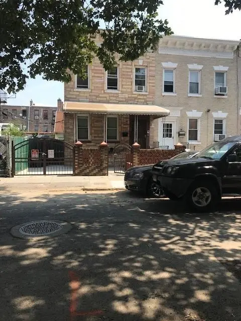 Brooklyn, NY 11210,93 Kenilworth PL