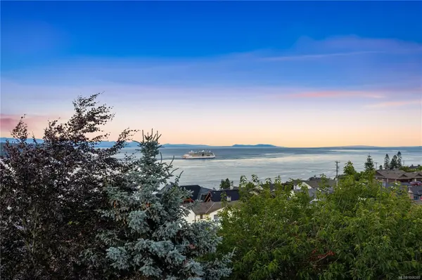 Campbell River, BC V9W 6B4,433 Eagle Ridge Rd