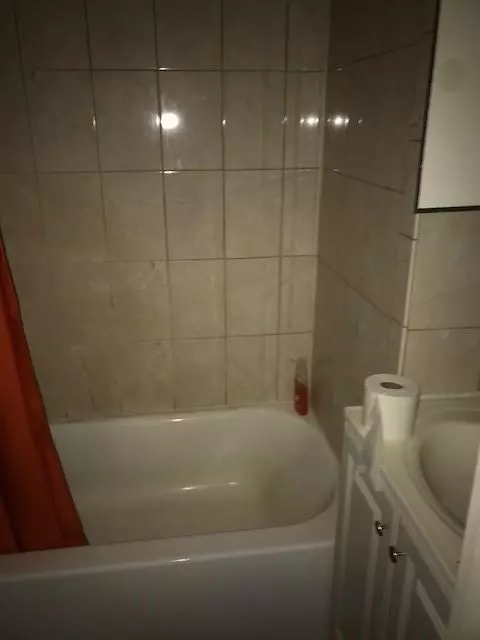 Brooklyn, NY 11210,93 Kenilworth PL