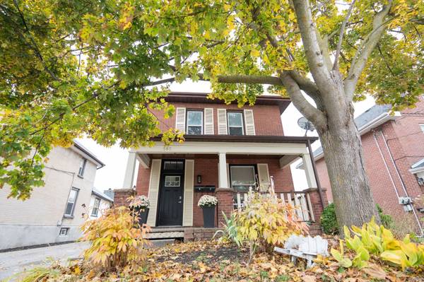 565 Romaine ST,  Peterborough,  ON K9J 2C8