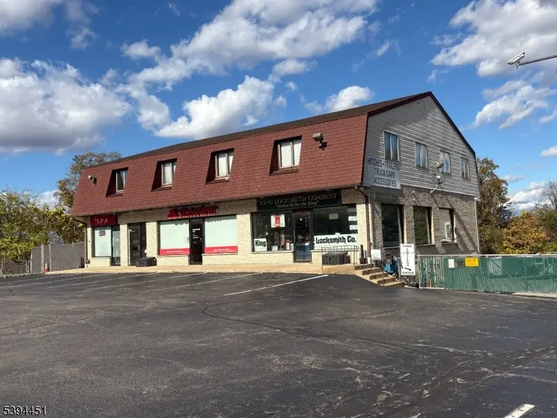 1220 State Rt 23, Butler Boro, NJ 07405