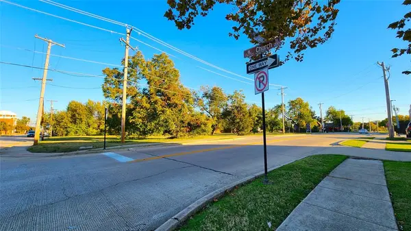 Lewisville, TX 75057,145 N Kealy Street #1