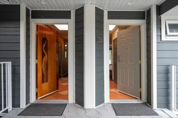 Nanoose Bay, BC V9P 9B7,1600 Stroulger Rd #737