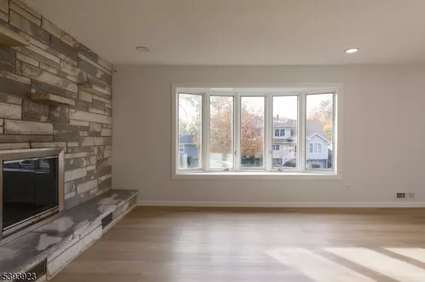 Livingston Twp., NJ 07039,23 Winans Rd