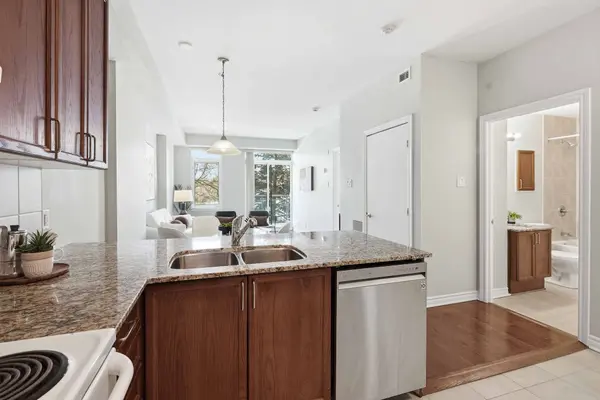 Lower Town - Sandy Hill, ON K1N 1K7,205 Bolton ST #217