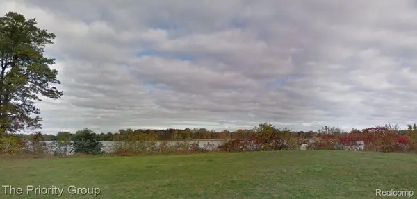 2500 JUDAH RD, Orion Twp, MI 48359