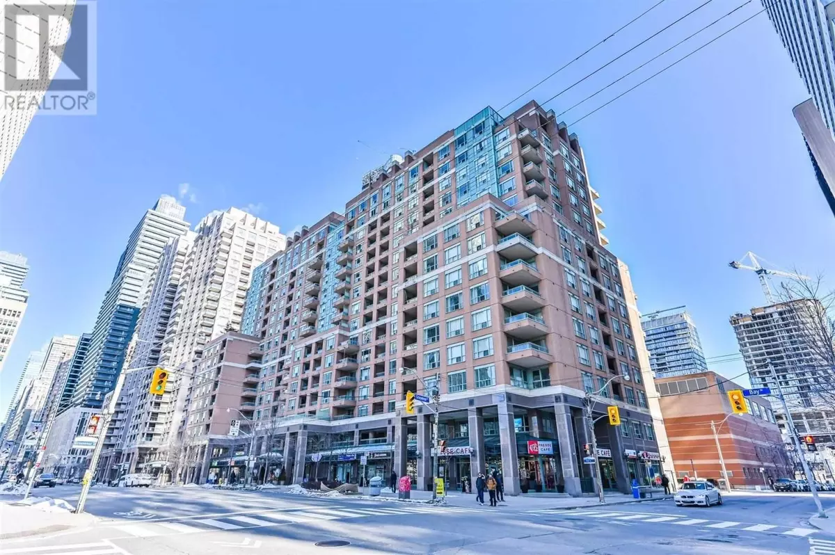 Toronto C01, ON M5S 3K4,887 Bay ST #1610