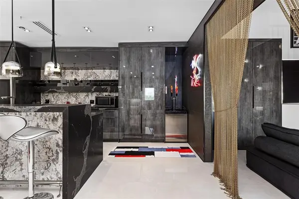 Fort Lauderdale, FL 33304,3021 Riomar St.