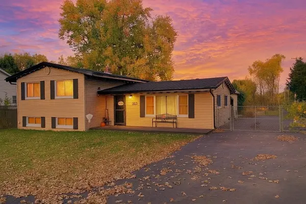 5016 Deland RD, Flushing, MI 48433